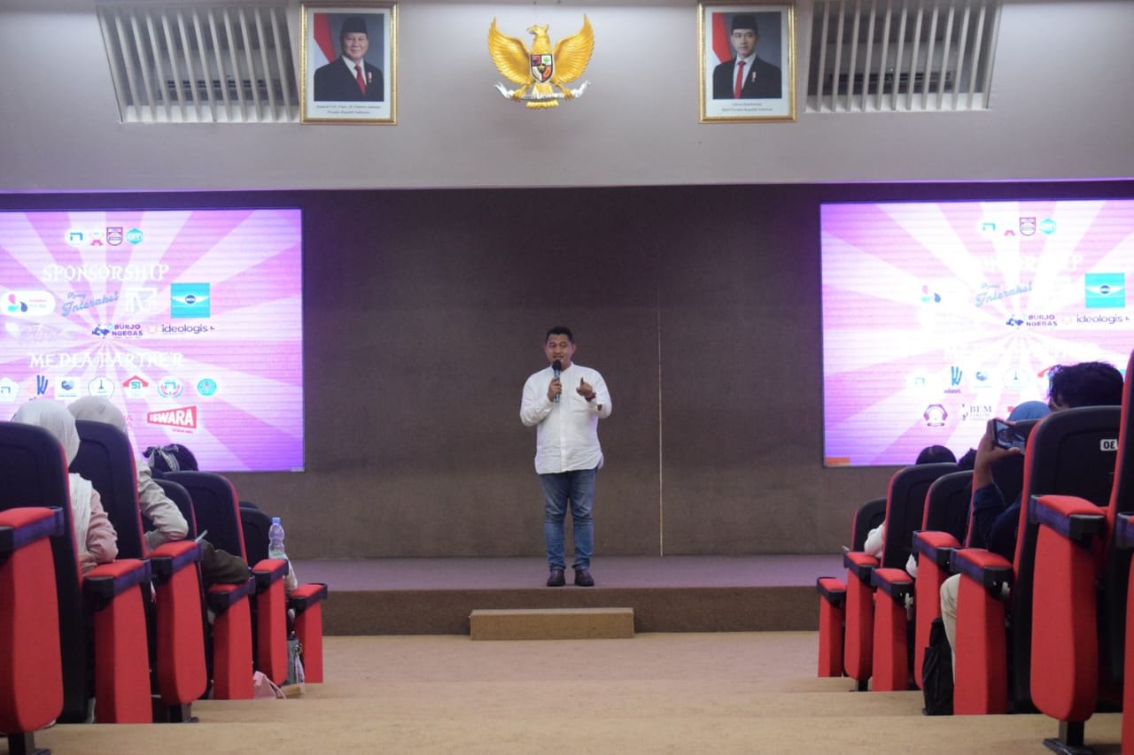 COMMUNICATION PARADISE